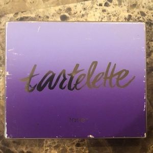 Tartelette Amazonian clay matte palette